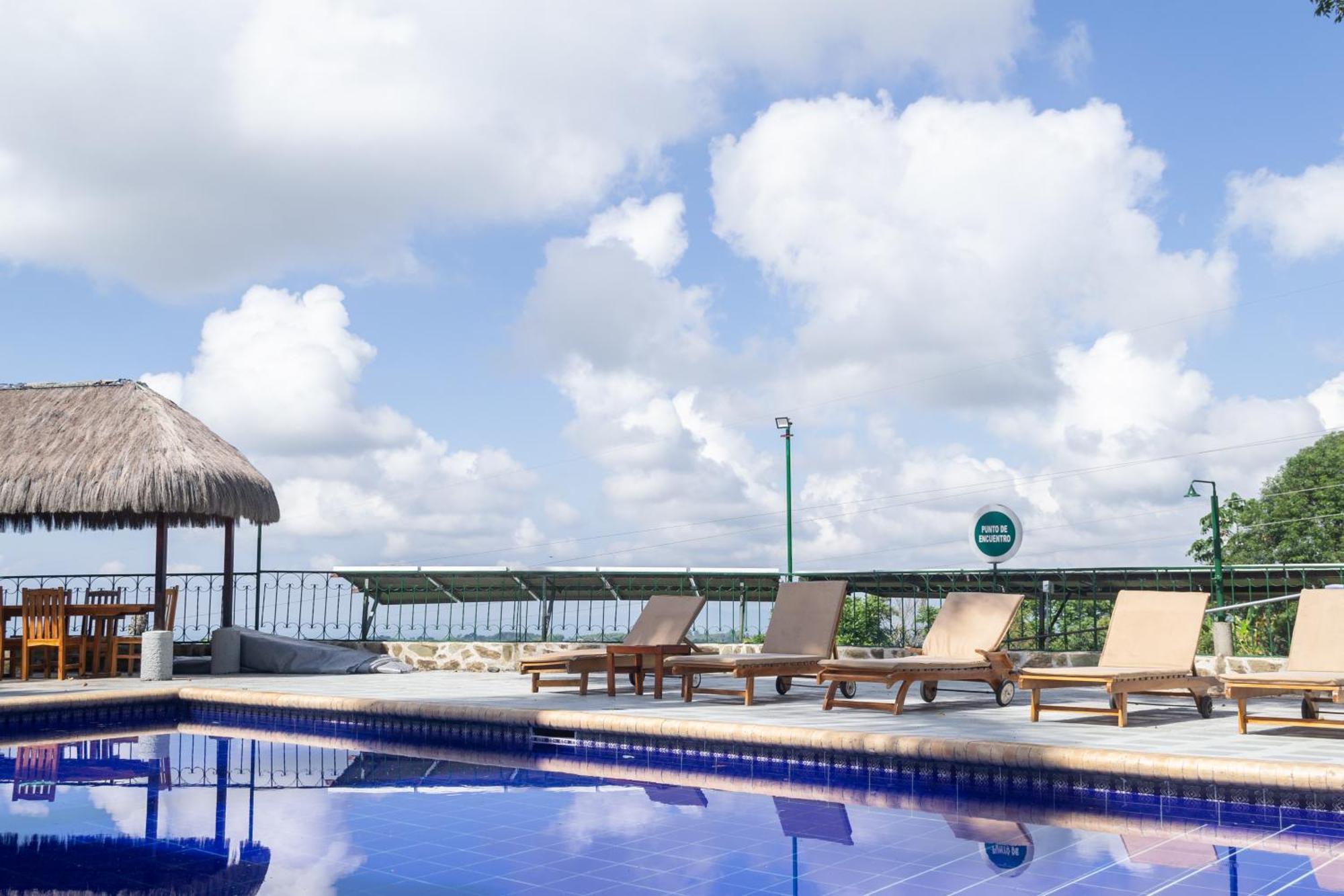 El Eden Country Hotel Y Club Residencial Circasia Luaran gambar